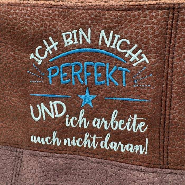 Tasche "Ich bin nicht perfekt" braun/beige/blau – Bild 7